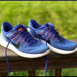 Nike Women’s Lunarglide Sneakers